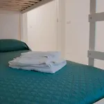 Ideisini\'S Apartment